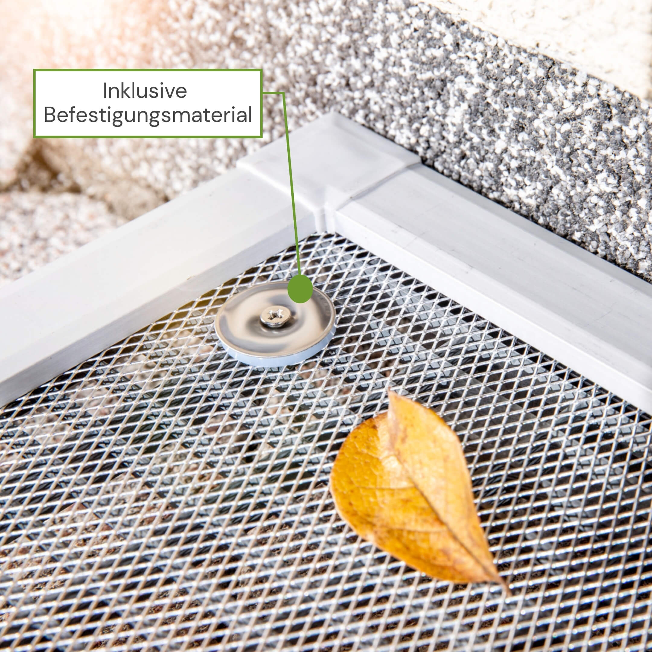 Lichtschachtabdeckung inklusive Befestigungsmaterial für sicheren Halt